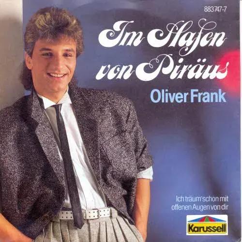 Frank Oliver - Im Hafen von Piräus